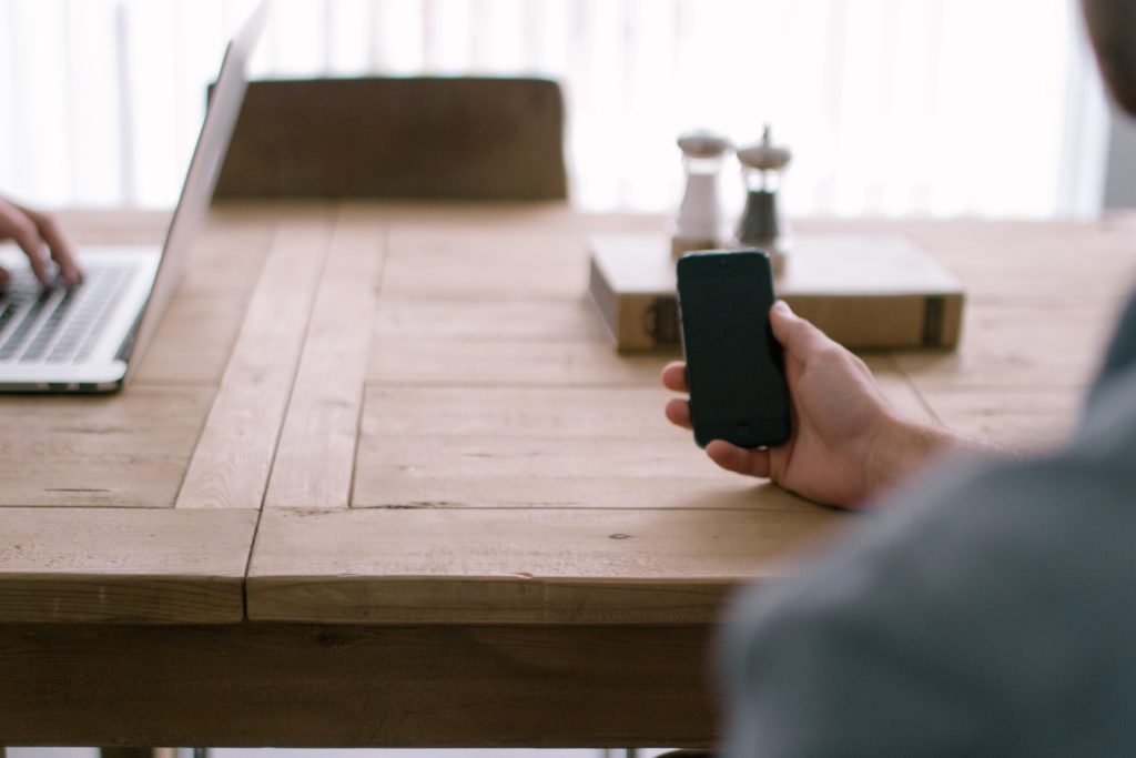 aquire mobile friendly tech in HR