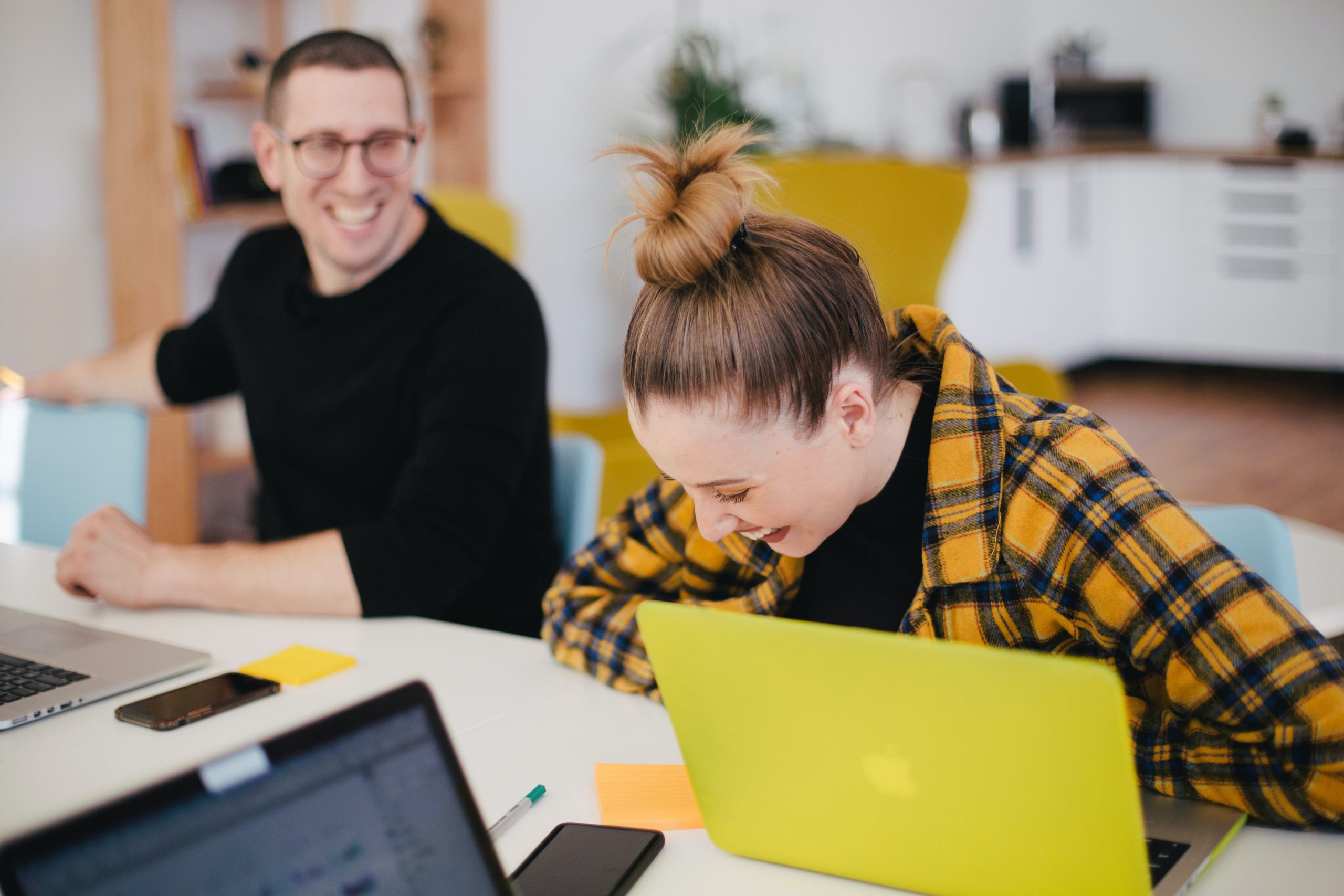 Thumbnail for 5 essential internal communication tips to improve employee motivation